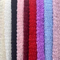 Tissu tricoté non tissé enduit de PVC, à trame, avec bordure en dentelle crochetée brodée de grandes roses 3D respirantes, haut de gamme, directement de l'usine