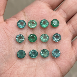 เครื่องประดับอัญมณีแท้ พลอยมรกตสีน้ำเงินธรรมชาติ รูปไข่ขนาด 4 มม. น้ำหนัก 2 กะรัต ขายส่งแบบเม็ดเดี่ยว สีเปลี่ยนได้/มีประกายไฟ รับประกันโดยบุคคลที่สาม - Product Image 4