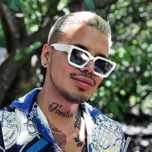 Lunettes de soleil à monture large XH86229 unisexe, protection UV400, monture intégrale en plastique et métal, verres PC, style tendance, classe 2, origine Taizhou - Product Image 4