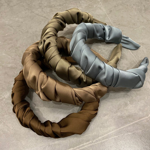 Nueva Diadema de Tela Estilo Punk Unisex para Verano, Color Claro Fresco, Turbante Plisado con Flor, Accesorios para el Cabello <span class=keywords><strong>TC</strong></span> - Product Image 1