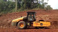Meilleure Vente : Compacteur à tambour unique 22 tonnes SSR220AC-8S – Prix compétitif en Algérie – Rouleau compresseur vibrant à tambour unique