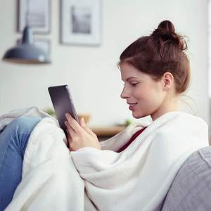 Manta blanca de poliéster 100% amigable con GRS, pequeña MOQ, entrega rápida, logotipo personalizado, impresión Digital, franela, lana, manta blanca - Product Image 3