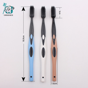 Brosse à dents manuelle avec poignée antidérapante, petite tête, poils souples, conception ergonomique pour adultes, MC7282 - Product Image 3