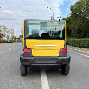 Voiture électrique de transport à 2 <span class=keywords><strong>places</strong></span>, type boîte fermée, mignonne, légère et flexible, véhicule électrique à 4 roues pour utilisation en parc - Product Image 3