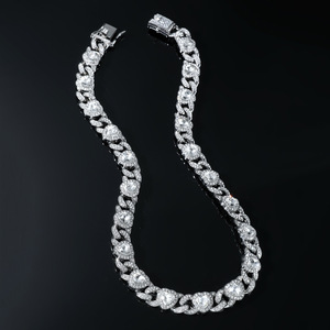 Nuevo Collar Personalizado con Cadena de Corazones Exagerados, Estilo Hiphop, Cadena Cubana de Aleación, Collar para Hombre, Joyería de Moda - Product Image 5