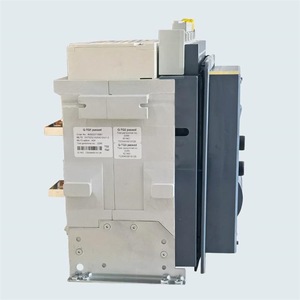 Interruptor Automático Siemens Serie 3WL 3WT1S06 ETU35WT D/4P Tipo de Marco para Uso Industrial - Product Image 3