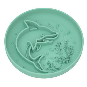 Nouveau <span class=keywords><strong>bol</strong></span> de nourriture lente en silicone durable pour animaux de compagnie sans BPA avec ventouse <span class=keywords><strong>bol</strong></span> de nourriture lente en silicone en forme de requin rond pour chien et chat - Product Image 2