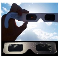 Vente en gros de lunettes d'éclipse sûres pour l'observation du soleil 100 pièces de carton blanc ISO 12312-2 lunettes d'éclipse solaire solaire