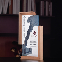 Trophée en bois massif sur mesure pour les employés exceptionnels Médaille en cristal de haute qualité pour la réunion annuelle de l'entreprise Impression UV