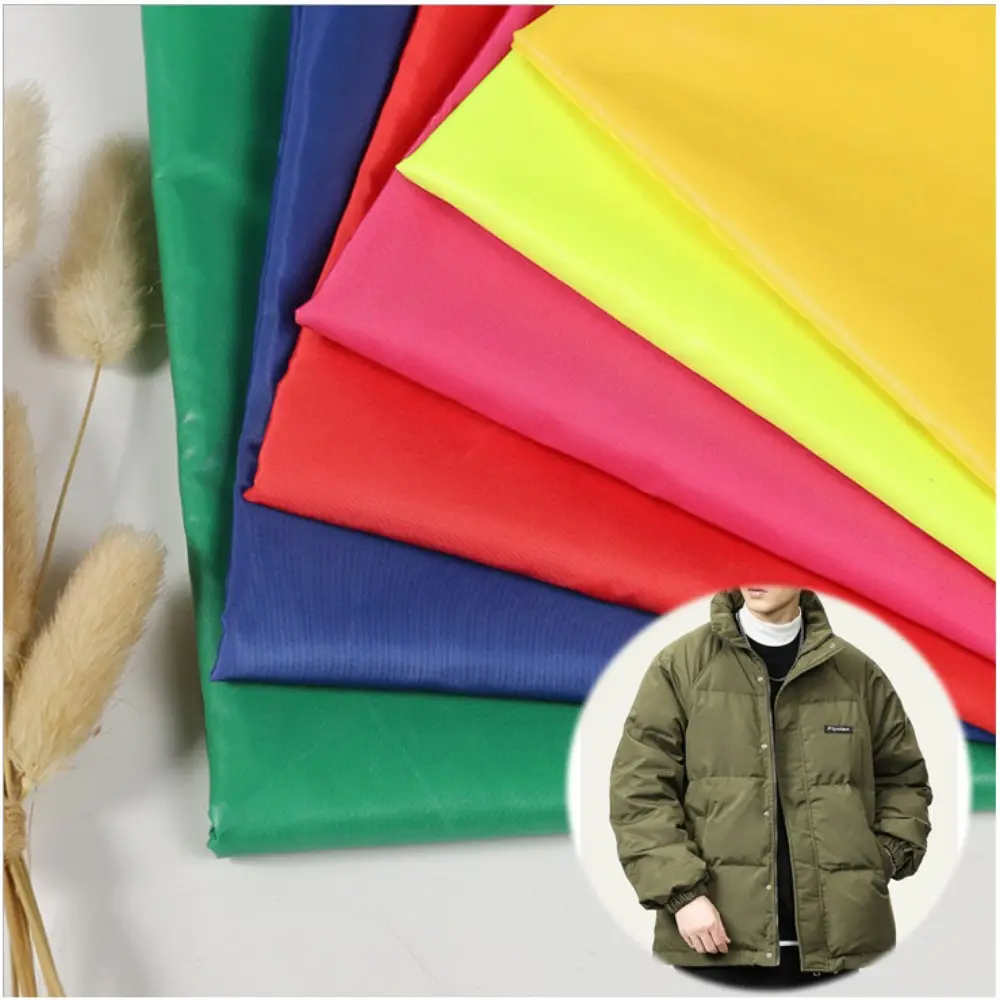 QY-Tex तफ़ता अस्तर कपड़े और बैग के लिए 100% पॉलिएस्टर कपड़ा पीए पीयू लेपित डब्ल्यू/आर कैलेंडरिंग सामान आउटडोर उपकरण
