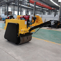 Nouveau Compacteur Routier à Double Tambour Autopropulsé 600kg 800kg pour Asphalte et Terre, Mini Machine de Compactage Économique