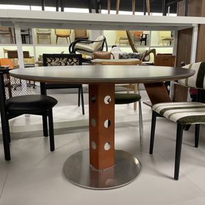 モダン北欧風磁器大理石天板ダイニングテーブルセット 6人掛け ソリッドウッドステンレススチール製 リビングルームデスク交渉用 - Product Image 3