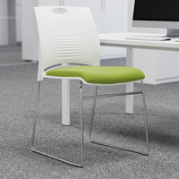 Chaise de visiteur empilable ergonomique en PP pour formation et bureau, vente directe usine, prix compétitif