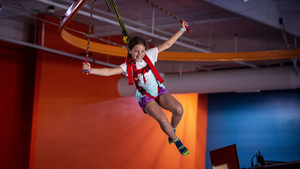 Équipement de <span class=keywords><strong>tyrolienne</strong></span> Sky Rider commercial, intérieur et extérieur, pour une expérience aventureuse et excitante - Product Image 2