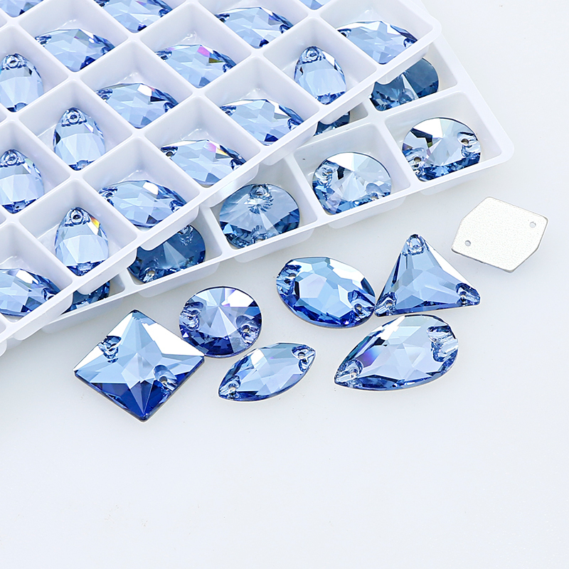 Dongzhou Wholesale Bulk Flatback Glass Beads