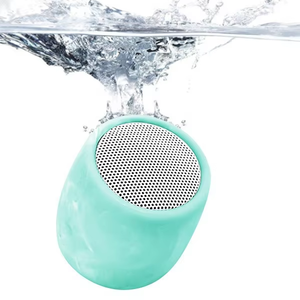 Altavoz 5.3 Impermeable con Sonido Estéreo, Bajos Potentes, Llamadas Manos Libres, Micrófono Integrado, 5-10W, Portátil, para Interiores y Exteriores, Regalo para Hombre - Product Image 4
