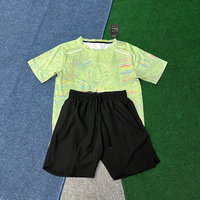 Ensemble de sport d'été pour homme : T-shirt à manches courtes et short imprimé camouflage abstrait, séchage rapide, idéal pour la gym, le fitness et la course à pied
