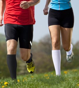 Compression <span class=keywords><strong>Bas</strong></span> Hommes Femmes Randonnée Chaussettes <span class=keywords><strong>de</strong></span> Course 20-30 MmHg Vol <span class=keywords><strong>Grossesse</strong></span> Gonflé Les Varices Marathon Sport Chaussettes - Product Image 6