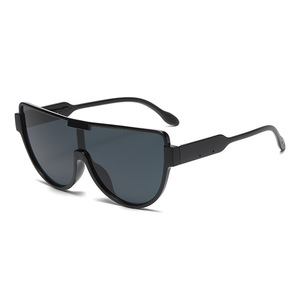 New Fashion Men and Women With Outdoor Leisure Sun Protection Cool <b>Large</b> <b>Frame</b> One Lens Sunglasses - Product Image 4