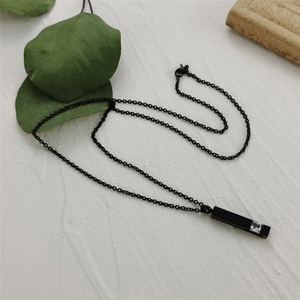 Vente d'usine Collier barre classique en acier inoxydable plaqué or avec cristal de zircone cubique, bijou funéraire urne pour cendres d'animaux de compagnie - Product Image 5