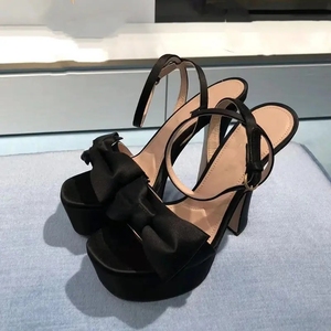 Logo personalizzato produttore Slingback Open Toe Blank Logo Satin Black cinturini alla caviglia donna Party Platform Heels Bow Knot sandalo - Product Image 2