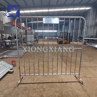 Barrière de contrôle de la foule temporaire galvanisée d'occasion pour la circulation routière, avec cadre en PVC/acier inoxydable et panneau de clôture grillagé enduit