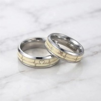 Cincin Hadiah Pernikahan EKG Detak Jantung Kristal Bercahaya Dalam Gelap Berlapis Emas Baja Tahan Karat Pria Wanita Warna Perak Efek Ganda