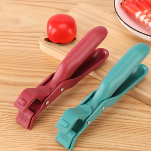 Pinza Antideslizante para Platos Calientes, Pinza para Recoger Platos y Tazones con Mango de Silicona, Utensilios de Cocina Antideslizantes - Product Image 5