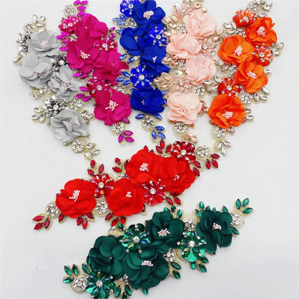 Parche de flores 3d hecho a mano para coser en apliques, de imitación bordado de diamantes, para vestido de boda, nuevo diseño