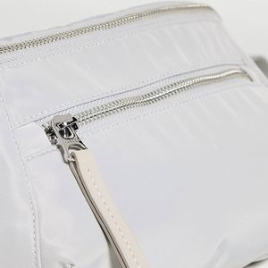 Sac banane personnalisé Keymay Fashion pour femme, en nylon gris, avec quincaillerie argentée, fermeture éclair, étanche, sac de voyage bandoulière - Product Image 5