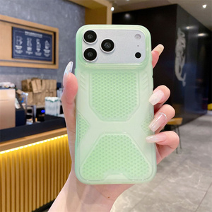 Coque de téléphone Candy Rainbow Honeycomb Cooling X pour iPhone 17 16 15 14 13 Pro Max – Housse arrière respirante et texturée pour l'été - Product Image 1