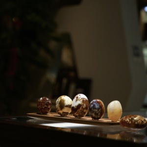 Bán Buôn Đánh Bóng Thạch Anh Tự Nhiên Nâu Sardonyx Mã Não Xu Hướng Thời Trang Linh Vật DIY Trần Đá Trang Trí Nội Thất Lời Chúc Tốt - Product Image 4