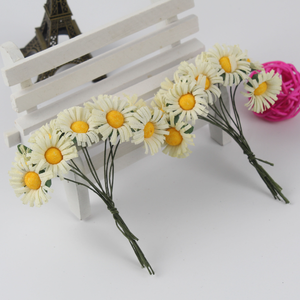 Fleurs artificielles en mousse en forme de cœur de la Saint-Valentin, fabriquées en Chine, résistantes à l'eau, écologiques et décoratives - Product Image 4