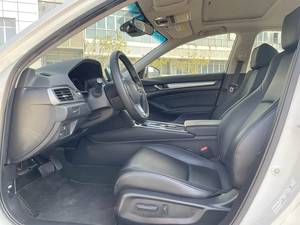 <span class=keywords><strong>Honda</strong></span> <span class=keywords><strong>Accord</strong></span> Turbo CVT 2018 Usado, Automático, Volante a la Izquierda, Interior Oscuro, Asientos de Tela, Sedán de 5 Plazas - Product Image 4