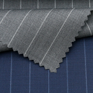 ผ้าสูทลายทางผสมขนสัตว์เนื้อละเอียดพิเศษ 50% ขนสัตว์ 50% โพลีเอสเตอร์ ผ้าขนสัตว์เมอริโนผสมโพลีเอสเตอร์สำหรับชุดสูทผู้ชาย เหมาะสำหรับทุกฤดูกาล - Product Image 4