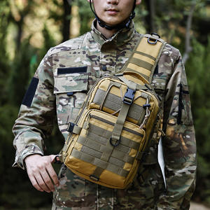 Nouveau sac de sport de plein air à bandoulière, imperméable, résistant à l'usure, sac tactique pour randonnée courte distance, fabriqué en tissu Oxford polyester - Product Image 2