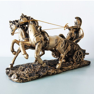 <span class=keywords><strong>Char</strong></span> romain écologique pyramide religieuse fée résine Sculpture salon bureau maison personnalisé usine directe en gros - Product Image 2