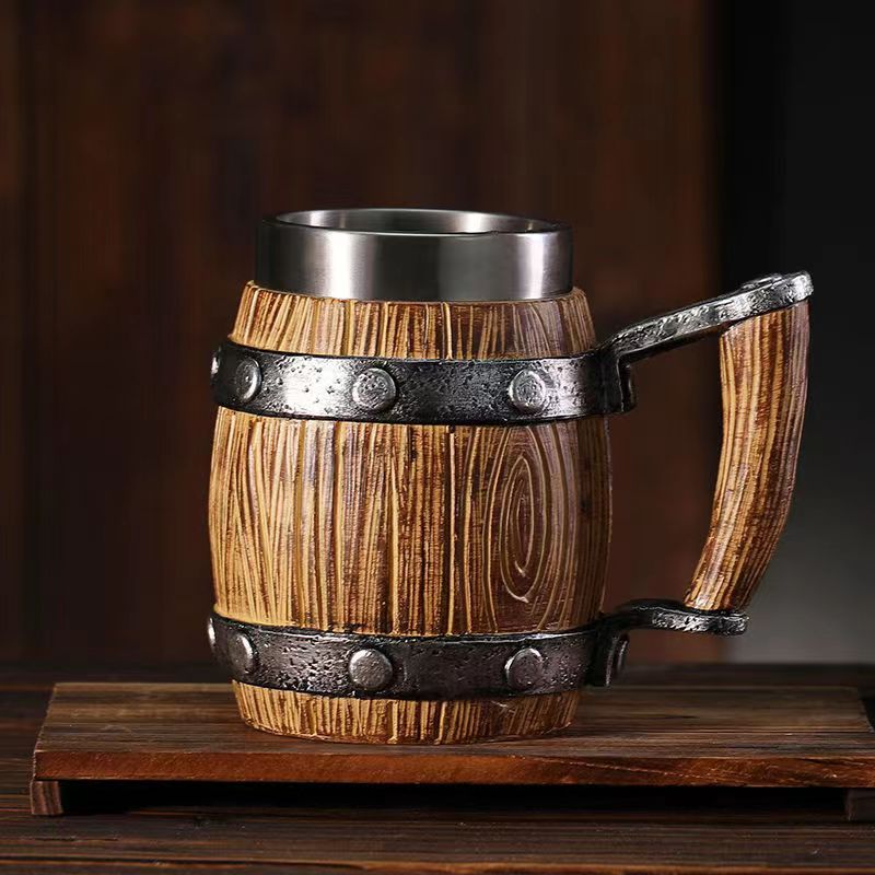 Chope à bière en bois, modèle tonneau 118.