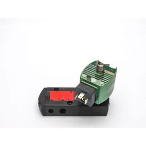 SC8551G301 24VDC 30-150PSI 1/4 nuevo controlador de programación PLC de automatización Industrial de almacén listo Original - Product Image 1