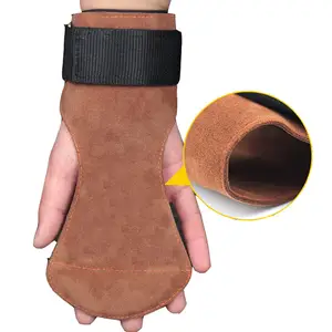 Yeni varış spor deri el sapları bileklik halter destek palm guard