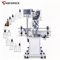 Machine de capsulage automatique polyvalente en ligne pour détergents, shampoings, lotions et produits de nettoyage ménager