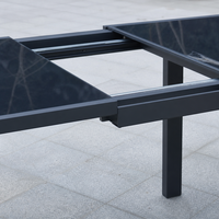 Table à manger extensible aspect marbre noir, mobilier de patio moderne pour jardin et réceptions en extérieur