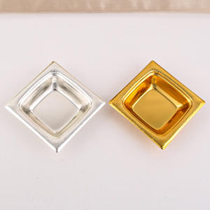 จานสแตนเลสทรงสี่เหลี่ยม ดีไซน์ทันสมัย ลายเรียบ จานขนมหวาน จานเค้ก ถาดใส่ขนม ภาชนะโลหะ ของตกแต่งสไตล์อินส์ - Product Image 4