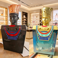 Sculpture géante en fibre de verre pour présentation cosmétique, grande bouteille de parfum sculpturale pour affichage en magasin et décoration d'événements