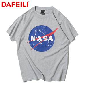 <span class=keywords><strong>T</strong></span>-<span class=keywords><strong>Shirt</strong></span> Unisex Autentica con Grafica Astronauta <span class=keywords><strong>NASA</strong></span>, Stile Trendy Streetwear per Coppie - Product Image 1