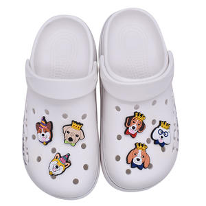 ชุดการ์ตูนสัตว์ทำมือทำมือรองเท้าดอกไม้ยางนิ่มสำหรับสุนัขหัวเข็มขัดและลูกปัดพีวีซีทำจากซิลิโคนที่มีคุณภาพ - Product Image 3