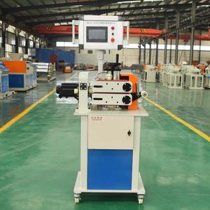 Hochwertige PE PP PPR <span class=keywords><strong>PVC</strong></span> Kunststoff rohr Mini Belt Abzugs maschine Zum Verkauf - Product Image 1