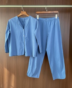 Conjunto de Pijamas Casuais para Casal YUNCHI para a Primavera e Outono, Manga Longa, Roupas para Casa - Product Image 3