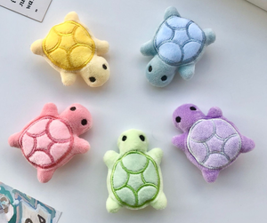 Anoeo かわいいカメキーホルダーぬいぐるみカメ漫画人形ソフト動物環境に優しい小さなペンダントバッグ装飾品装飾 - Product Image 1