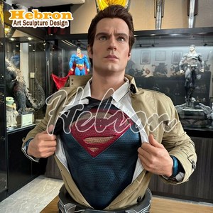 Action Figure di Superman in Resina a Prezzo di Fabbrica, Statuette Anime da Collezione, Action Figure OEM Classiche di Supereroi - Product Image 6